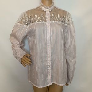 Vintage shapely lace embroidered flower blouse